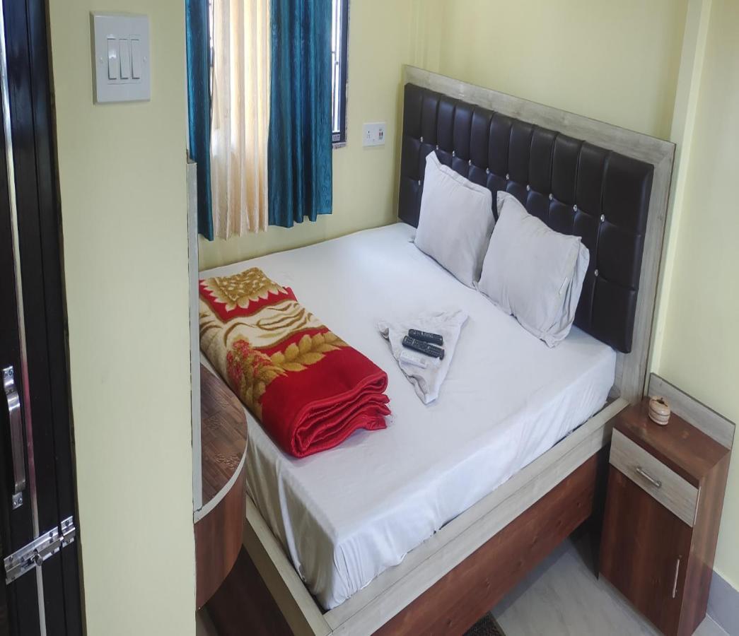 Staymaker Tirupati Guest House Calcutta  Esterno foto